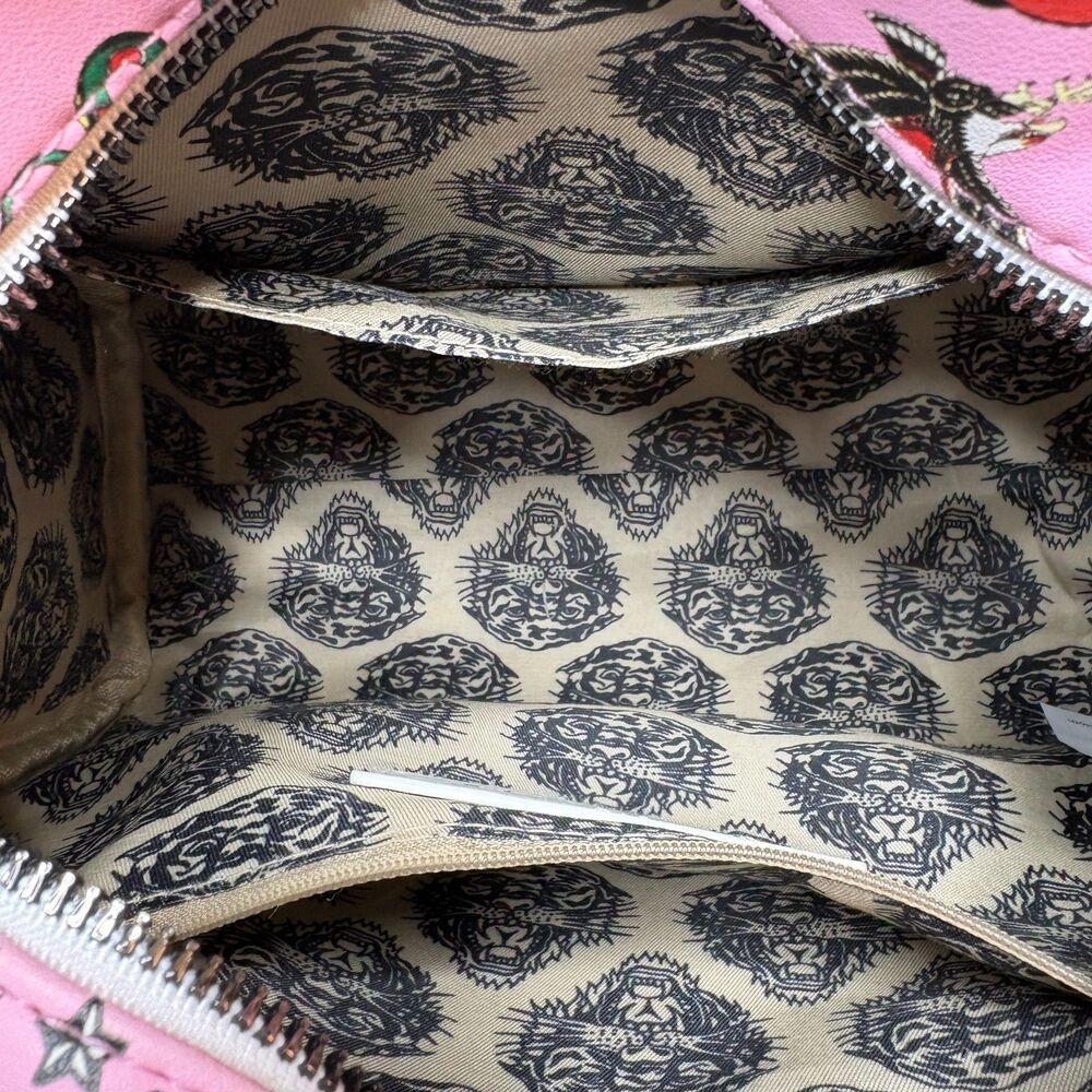 ED HARDY Tattoo Hearts Skull Womens Pink/White Mini Bowler Bag Purse - Picture 5 of 9